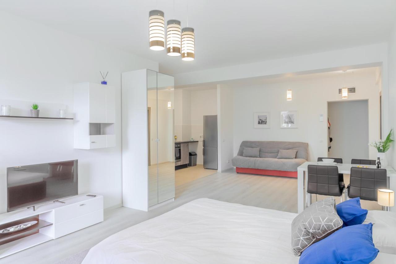 Atlas Unirii: Upscale Flats In The Heart Of Bucharest! Eksteriør billede