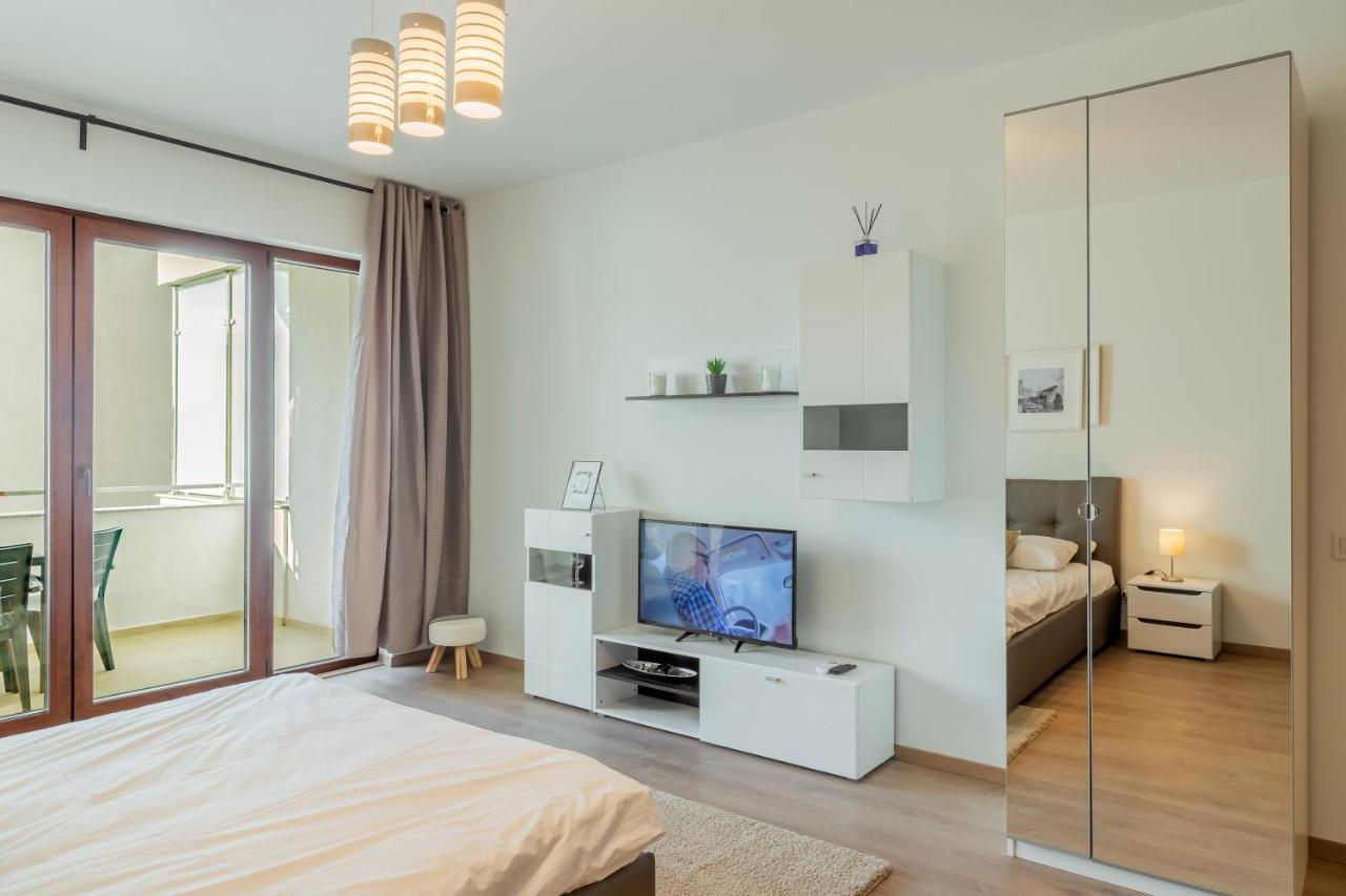 Atlas Unirii: Upscale Flats In The Heart Of Bucharest! Eksteriør billede