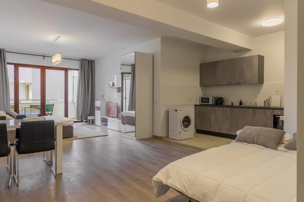 Atlas Unirii: Upscale Flats In The Heart Of Bucharest! Eksteriør billede