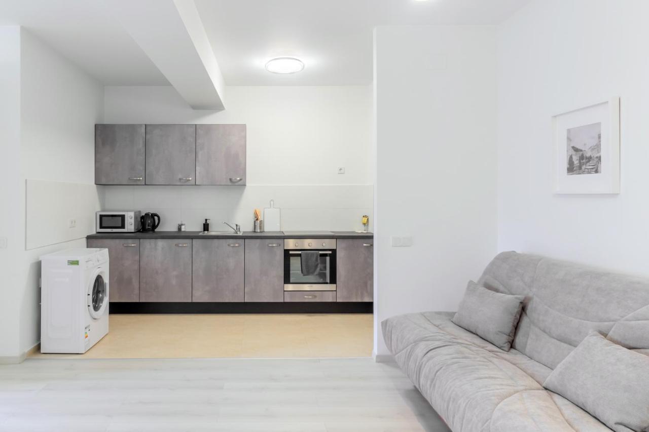 Atlas Unirii: Upscale Flats In The Heart Of Bucharest! Eksteriør billede