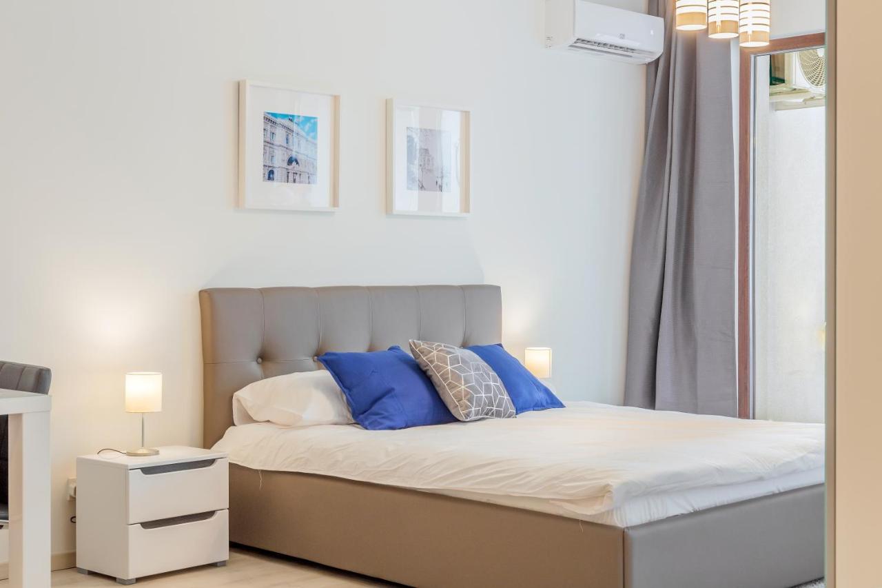 Atlas Unirii: Upscale Flats In The Heart Of Bucharest! Eksteriør billede